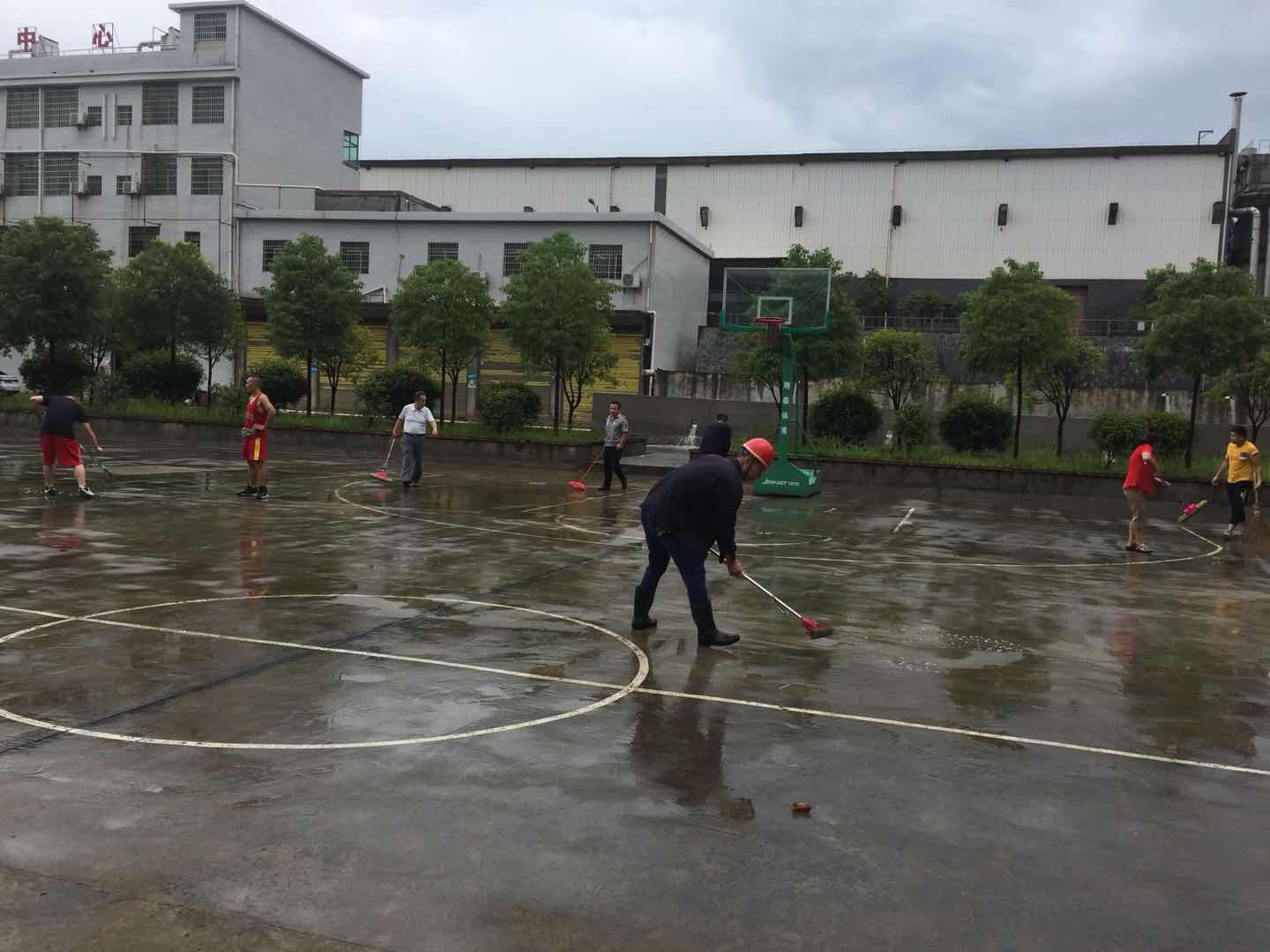 點擊圖片將圖片插入到編輯器